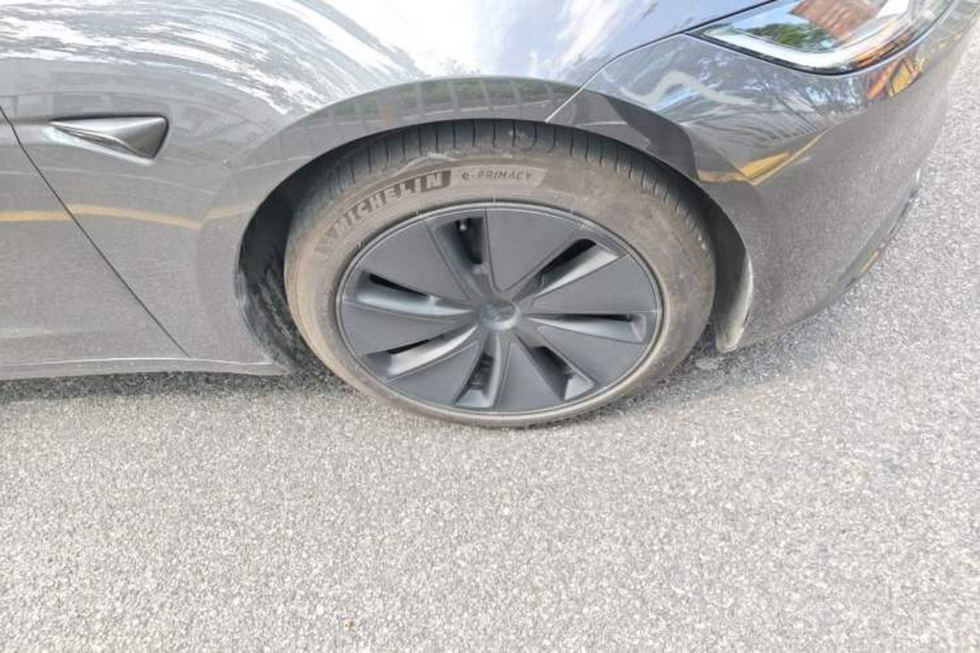 Used Tesla Model 3 2023 Rear-Wheel-Drive Version Right Front Wheel Hub