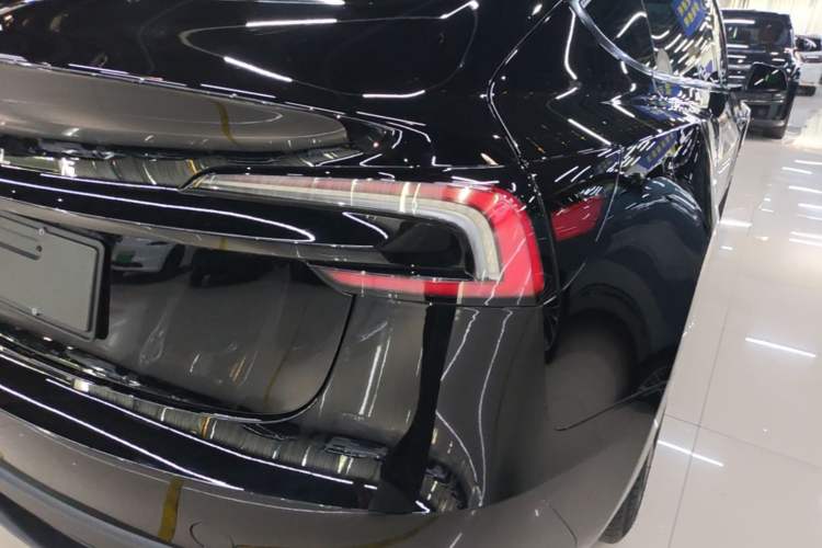 Used Tesla Model 3 2023 Rear-Wheel-Drive Version Right Rear Taillight