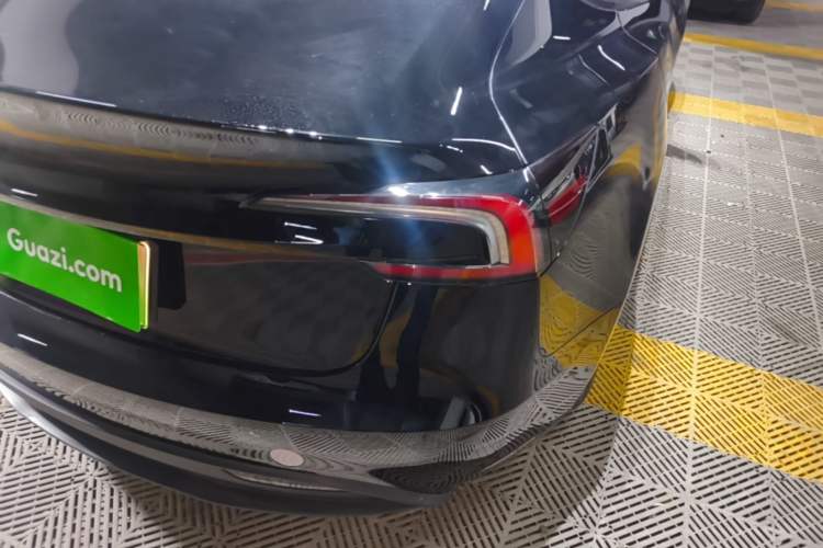 Used Tesla Model 3 2023 Rear-Wheel-Drive Version Right Rear Taillight