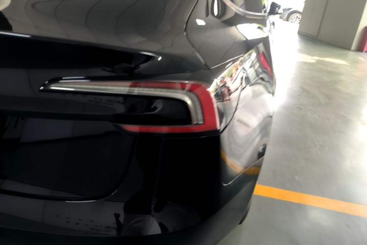 Used Tesla Model 3 2023 Rear-Wheel-Drive Version Right Rear Taillight