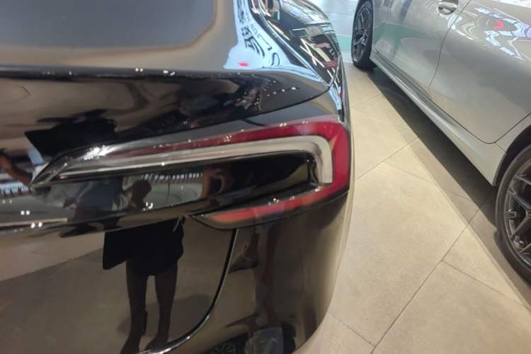 Used Tesla Model 3 2023 Rear-Wheel-Drive Version Right Rear Taillight