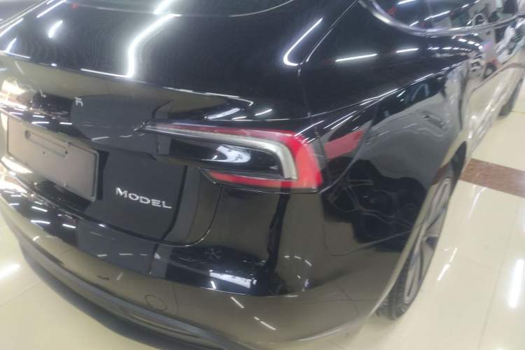 Used Tesla Model 3 2023 Rear-Wheel-Drive Version Right Rear Taillight
