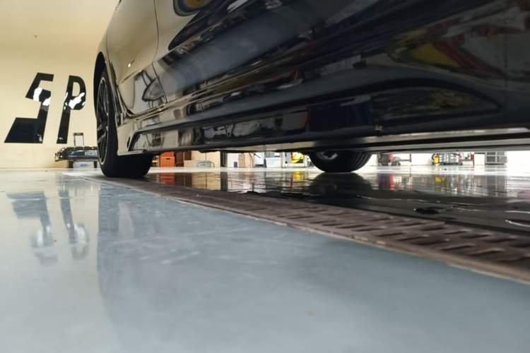 Used Tesla Model 3 2023 Rear-Wheel-Drive Version Right Side Sill