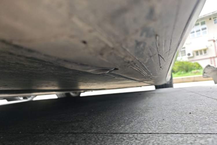 Used Tesla Model 3 2023 Rear-Wheel-Drive Version Right Side Sill