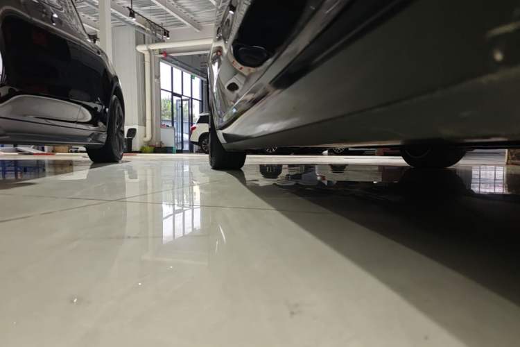 Used Tesla Model 3 2023 Rear-Wheel-Drive Version Right Side Sill