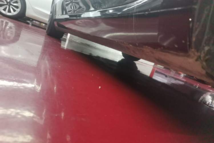 Used Tesla Model 3 2023 Rear-Wheel-Drive Version Right Side Sill