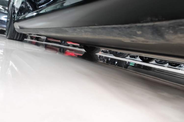 Used Tesla Model 3 2023 Rear-Wheel-Drive Version Right Side Sill