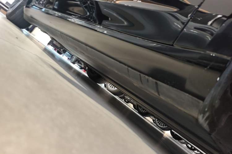 Used Tesla Model 3 2023 Rear-Wheel-Drive Version Right Side Sill