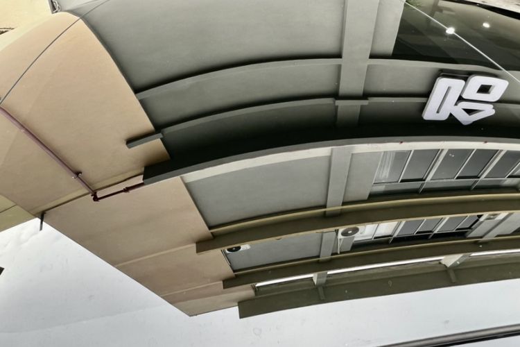 Used Tesla Model 3 2023 Rear-Wheel-Drive Version Roof