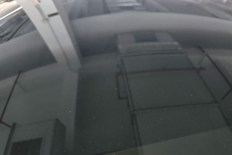 Used Tesla Model 3 2023 Rear-Wheel-Drive Version Roof