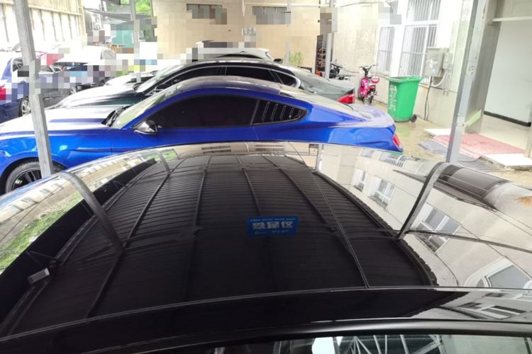 Used Tesla Model 3 2023 Rear-Wheel-Drive Version Roof