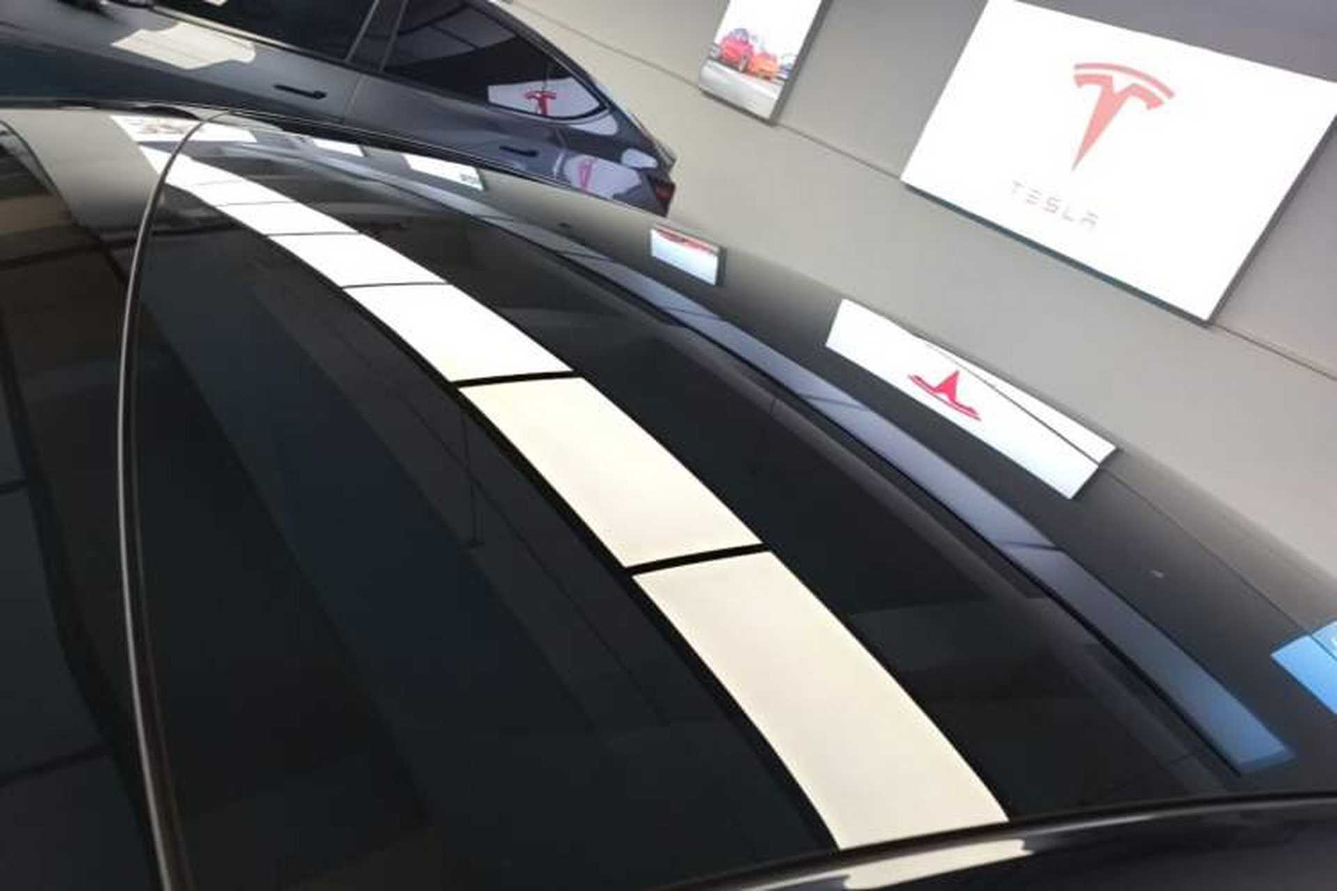 Used Tesla Model 3 2023 Rear-Wheel-Drive Version Roof