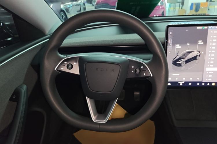 Used Tesla Model 3 2023 Rear-Wheel-Drive Version Steering Wheel