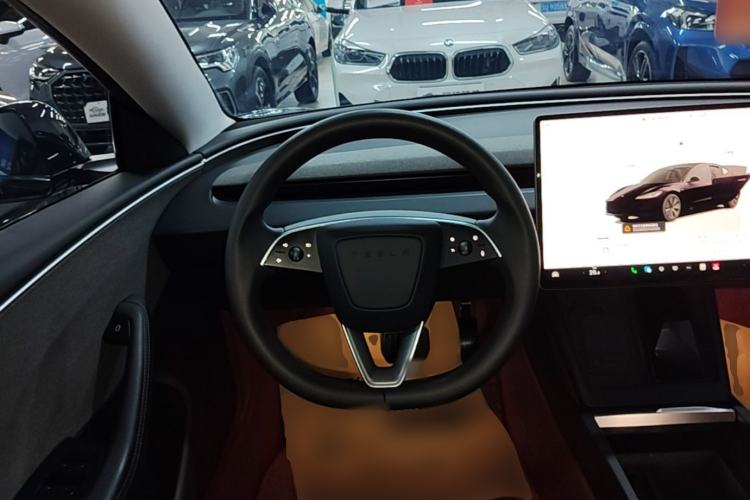 Used Tesla Model 3 2023 Rear-Wheel-Drive Version Steering Wheel