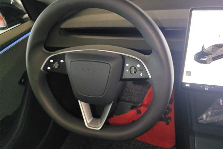Used Tesla Model 3 2023 Rear-Wheel-Drive Version Steering Wheel