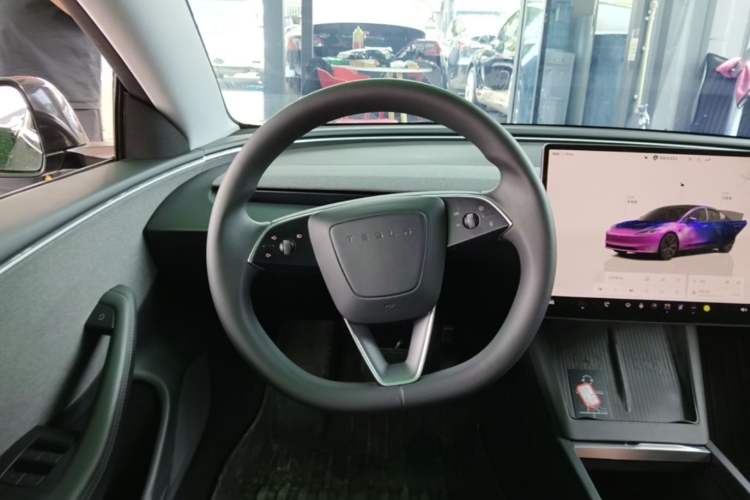 Used Tesla Model 3 2023 Rear-Wheel-Drive Version Steering Wheel