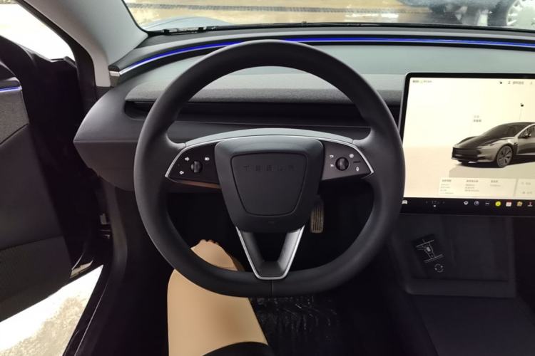 Used Tesla Model 3 2023 Rear-Wheel-Drive Version Steering Wheel