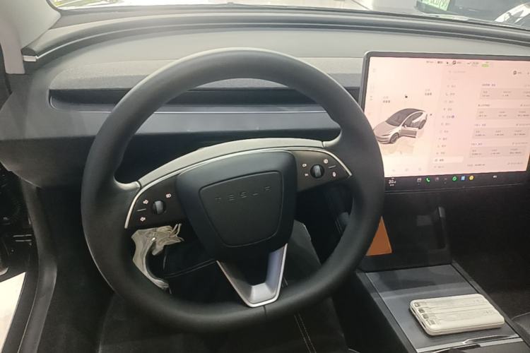 Used Tesla Model 3 2023 Long-Range All-Wheel-Drive Version Steering Wheel