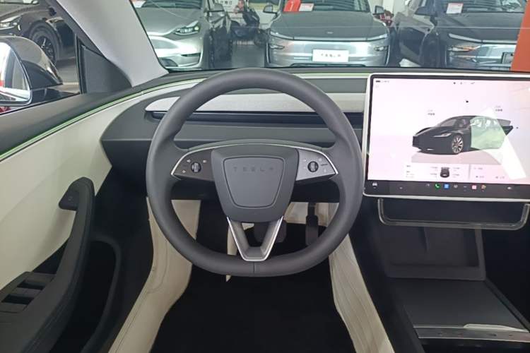 Used Tesla Model 3 2023 Long-Range All-Wheel-Drive Version Steering Wheel