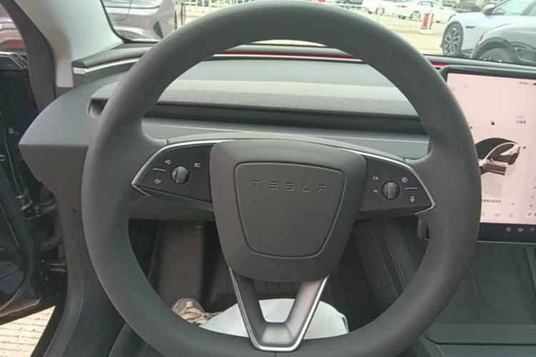 Used Tesla Model 3 2023 Rear-Wheel-Drive Version Steering Wheel