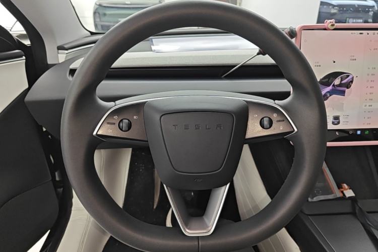 Used Tesla Model 3 2023 Rear-Wheel-Drive Version Steering Wheel