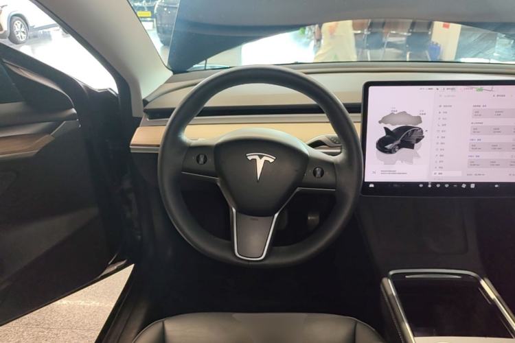 Used Tesla Model 3 2023 Rear-Wheel-Drive Version Steering Wheel