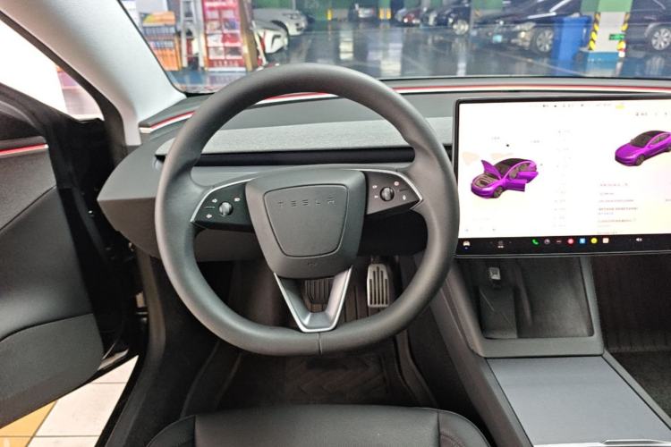Used Tesla Model 3 2023 Rear-Wheel-Drive Version Steering Wheel