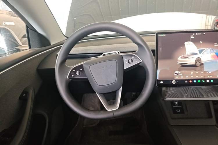 Used Tesla Model 3 2023 Rear-Wheel-Drive Version Steering Wheel
