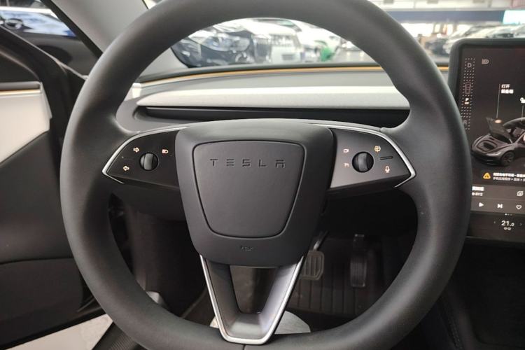 Used Tesla Model 3 2023 Rear-Wheel-Drive Version Steering Wheel