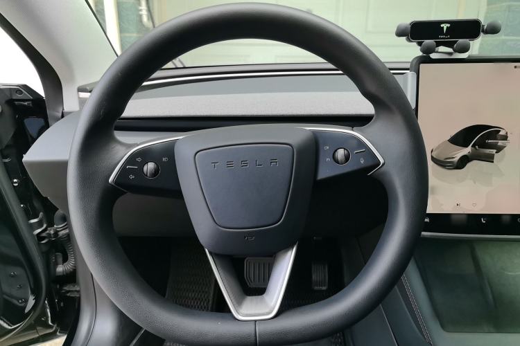 Used Tesla Model 3 2023 Rear-Wheel-Drive Version Steering Wheel
