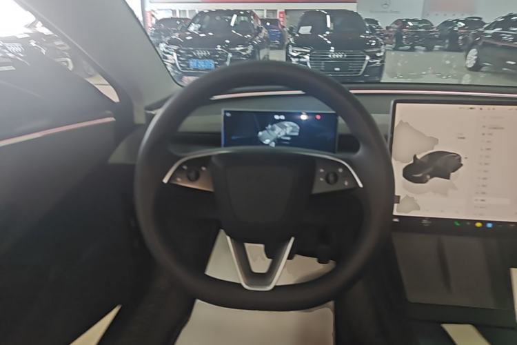 Used Tesla Model 3 2023 Rear-Wheel-Drive Version Steering Wheel