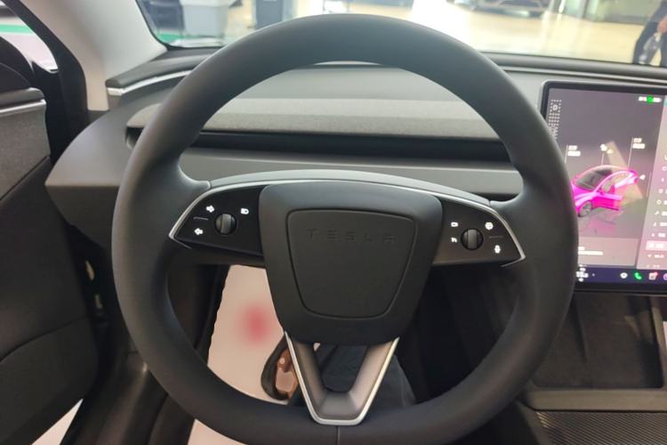 Used Tesla Model 3 2023 Rear-Wheel-Drive Version Steering Wheel