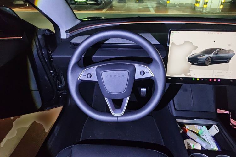Used Tesla Model 3 2023 Rear-Wheel-Drive Version Steering Wheel