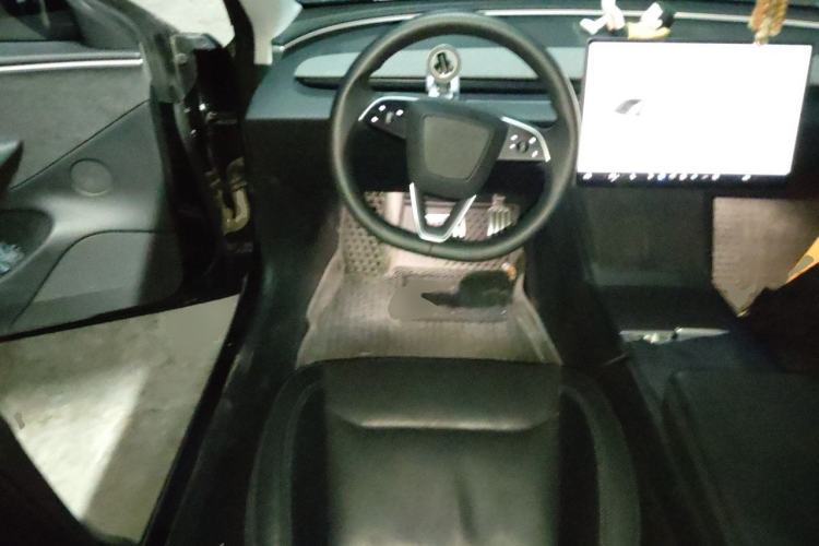 Used Tesla Model 3 2023 Long-Range All-Wheel-Drive Version Steering Wheel