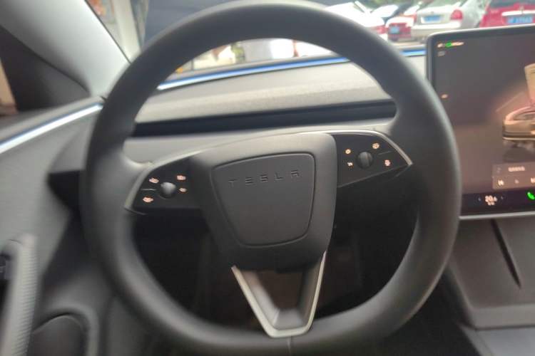 Used Tesla Model 3 2023 Rear-Wheel-Drive Version Steering Wheel