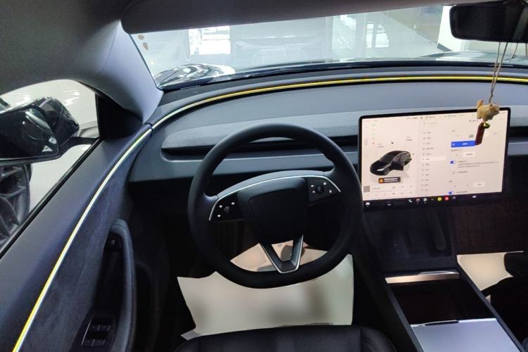Used Tesla Model 3 2023 Long-Range All-Wheel-Drive Version Steering Wheel