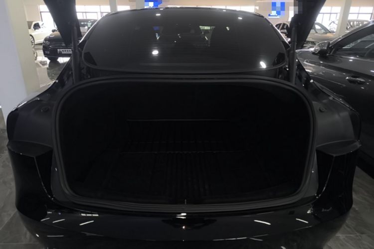 Used Tesla Model 3 2023 Rear-Wheel-Drive Version Trunk