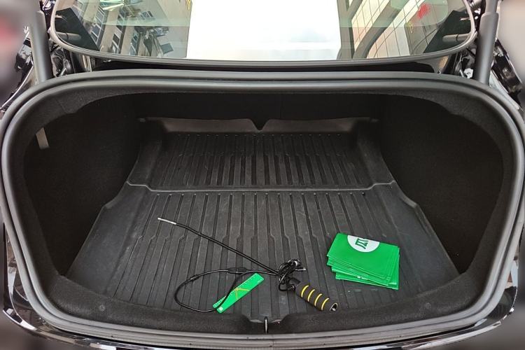 Used Tesla Model 3 2023 Rear-Wheel-Drive Version Trunk
