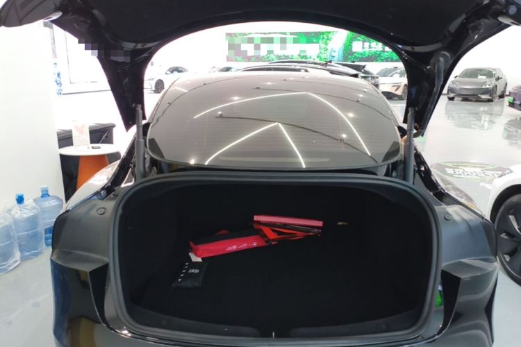 Used Tesla Model 3 2023 Rear-Wheel-Drive Version Trunk