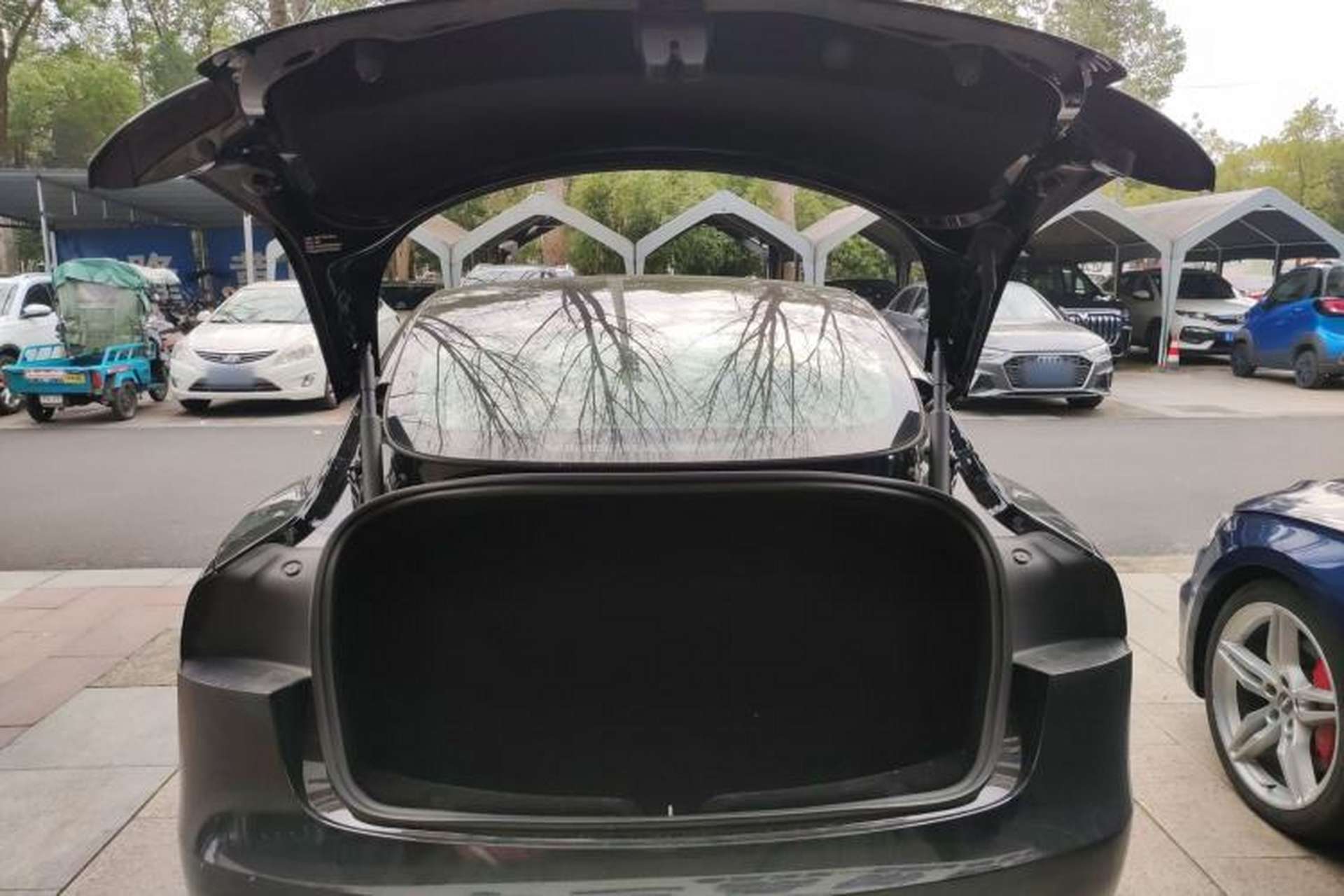 Used Tesla Model 3 2023 Rear-Wheel-Drive Version Trunk