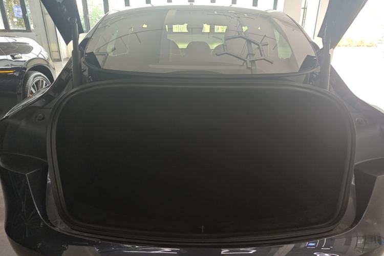 Used Tesla Model 3 2023 Rear-Wheel-Drive Version Trunk