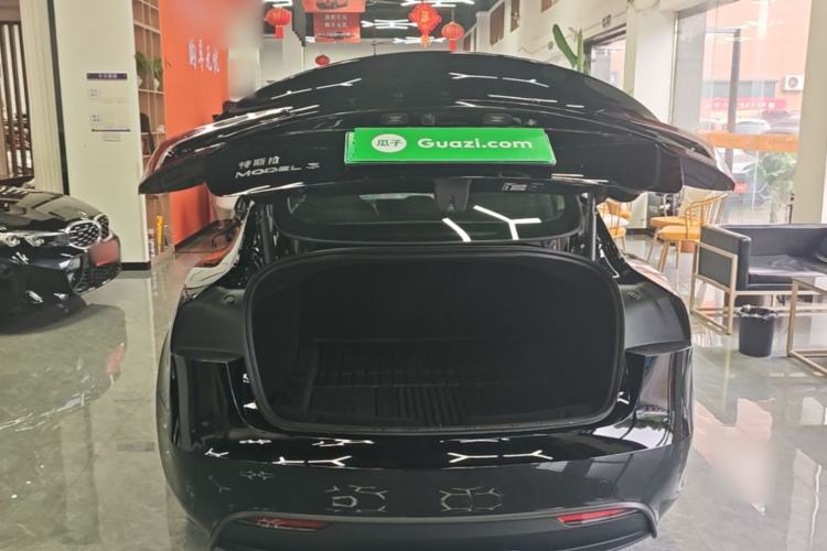 Used Tesla Model 3 2023 Rear-Wheel-Drive Version Trunk