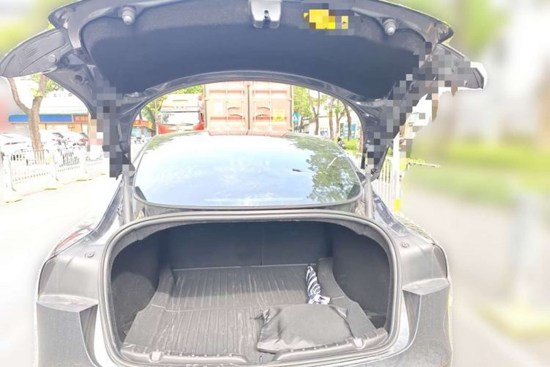 Used Tesla Model 3 2023 Rear-Wheel-Drive Version Trunk
