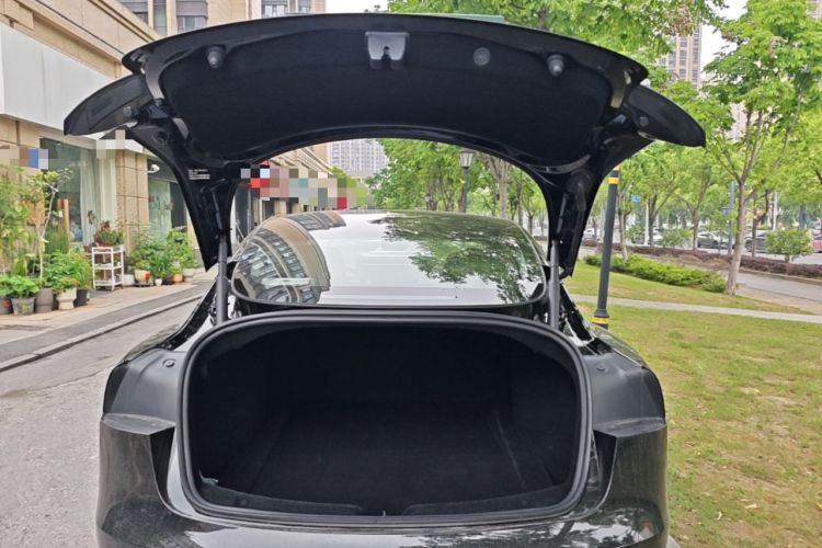 Used Tesla Model 3 2023 Rear-Wheel-Drive Version Trunk