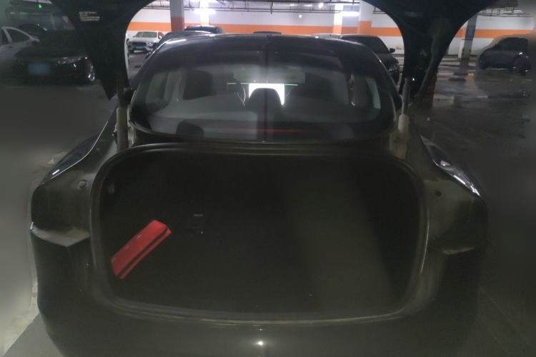 Used Tesla Model 3 2023 Rear-Wheel-Drive Version Trunk