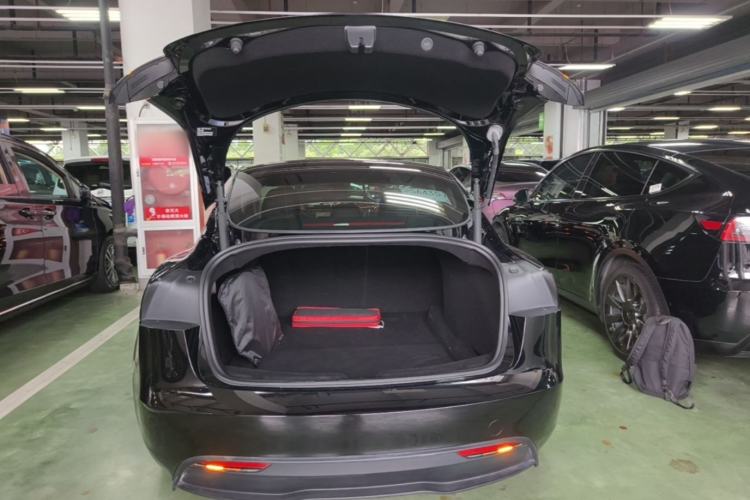 Used Tesla Model 3 2023 Rear-Wheel-Drive Version Trunk