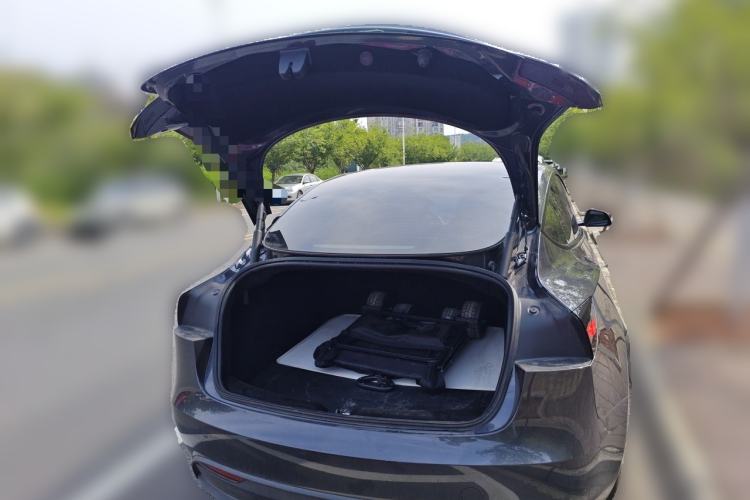 Used Tesla Model 3 2023 Rear-Wheel-Drive Version Trunk