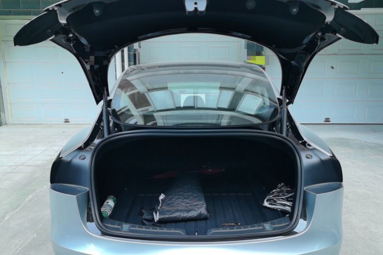 Used Tesla Model 3 2023 Rear-Wheel-Drive Version Trunk