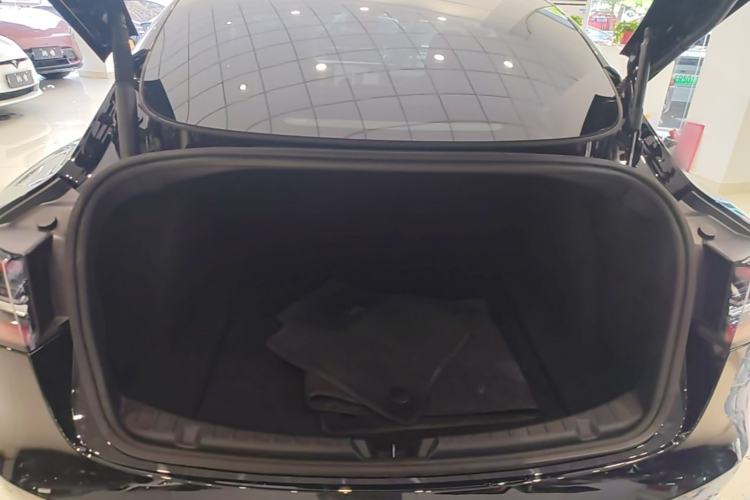 Used Tesla Model 3 2023 Rear-Wheel-Drive Version Trunk