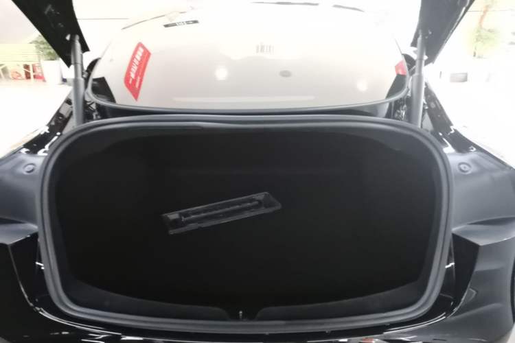 Used Tesla Model 3 2023 Rear-Wheel-Drive Version Trunk
